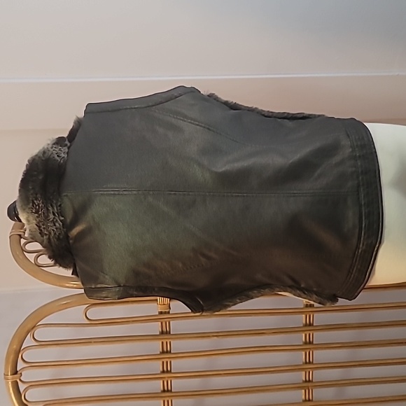 BIG CHILL black faux fur vest size large faux leather - Picture 8 of 14